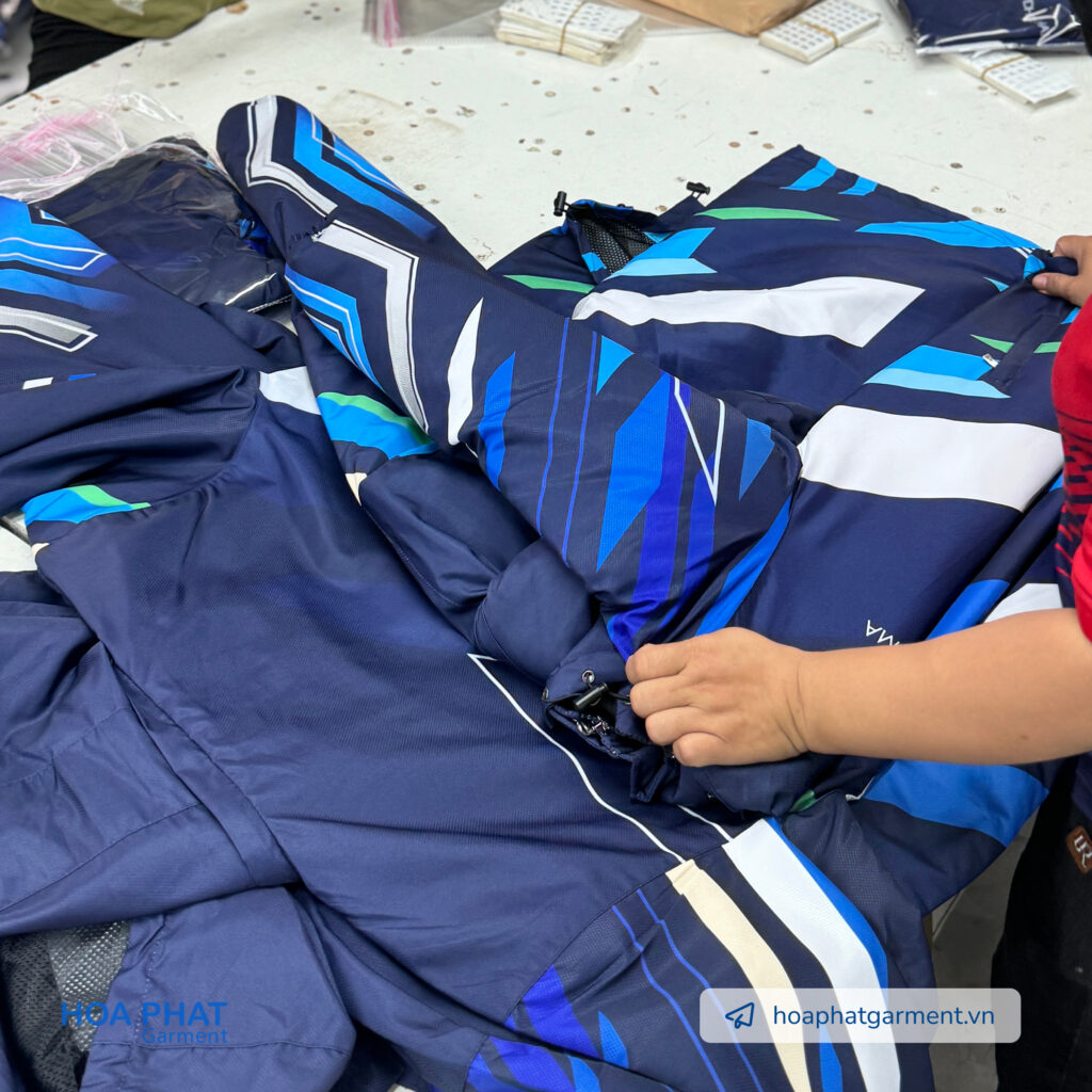 giải pháp may đồng phục hoa phat garment